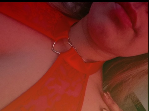 Header of alexalopezxoxo