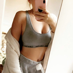 ami_xoxo OnlyFans Leak 

 profile picture