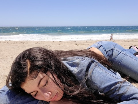 Header of angelinered2