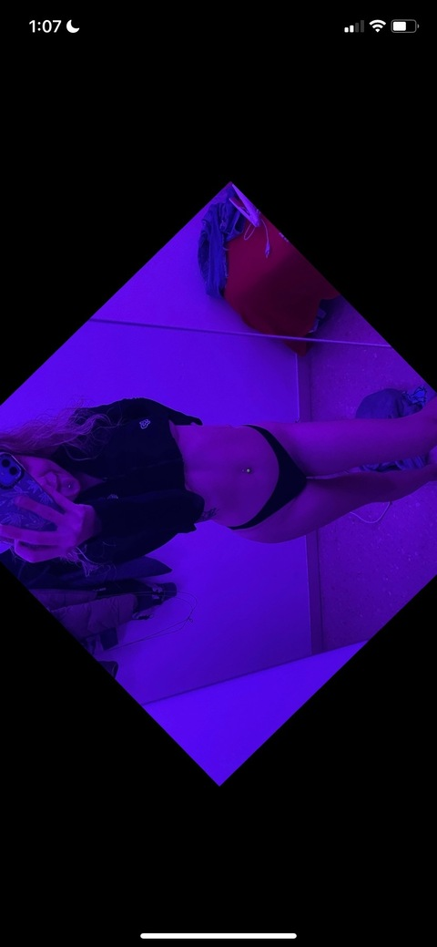 Header of baabyblondie