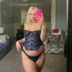 beebadoobee (🐹) OnlyFans Leaked Videos and Pictures 

 profile picture