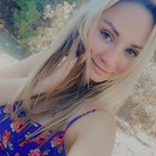 bellaandersin OnlyFans Leaks 

 profile picture