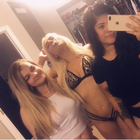 Header of blondesugar