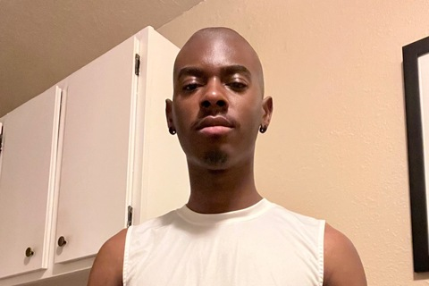 Header of boyitzanti