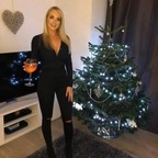 clowilko (Chloe Riley) OnlyFans content 

 profile picture