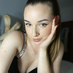 crln_carolyn OnlyFans Leaked 

 profile picture