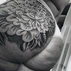 curvesandtattooes OnlyFans Leak 

 profile picture