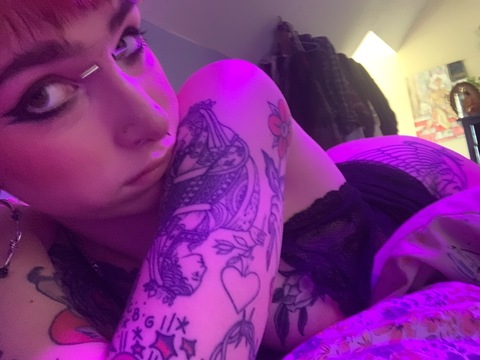 Header of daintydeville