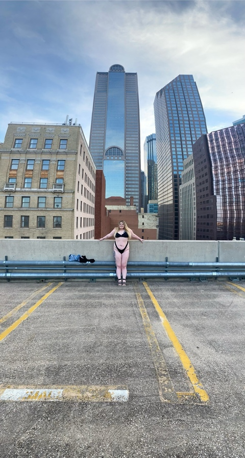 Header of dancer_envy