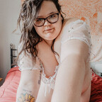 Emery Gloria (@emeryglo) Leaked OnlyFans 

 profile picture