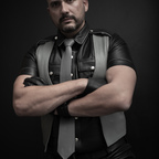 englishleathermaster (English Leather Master) OnlyFans Leaked Videos and Pictures 

 profile picture