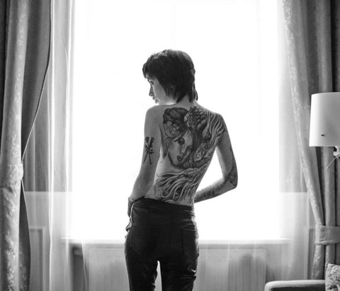 Header of erotishe