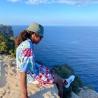 followthewhiterabbitt OnlyFans Leak 

 profile picture