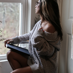 gracefullyluna (Gracefully Luna) OnlyFans Leaks 

 profile picture