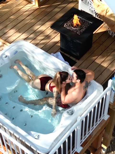 Header of happylifecanada