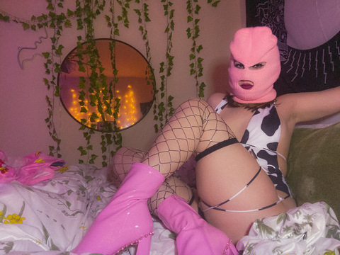 Header of hentaiirl