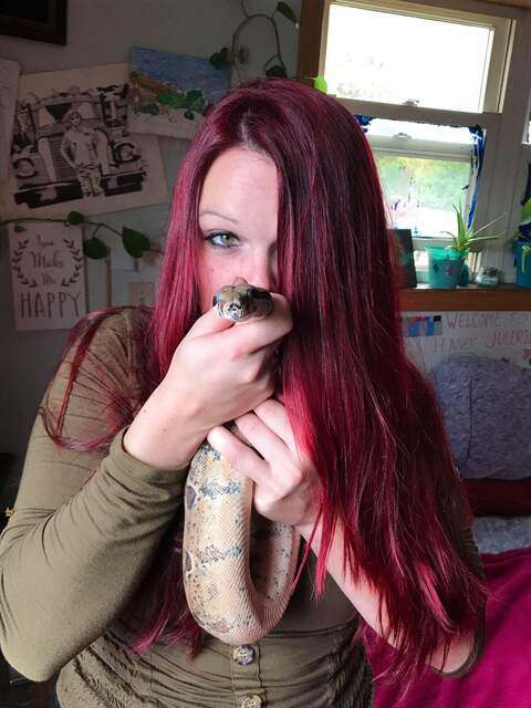 Header of hippiefromthehood