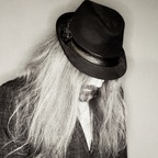 hoodedcrow (Hooded Crow) free OnlyFans Leaked Videos and Pictures 

 profile picture