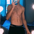 Onlyfans leak hungsubtwink95 

 profile picture