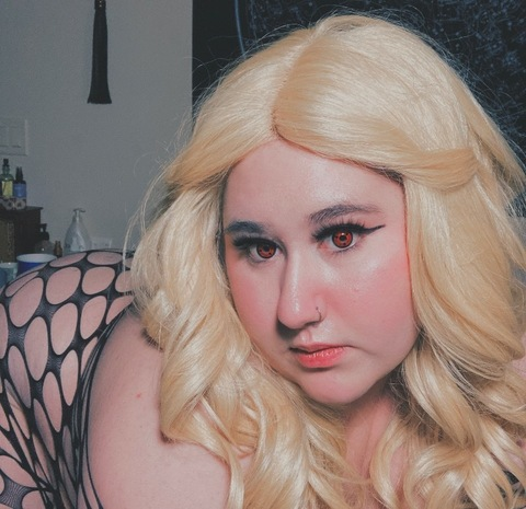 Header of illicitlexi