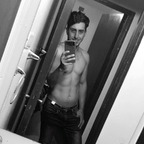 Download imperceptible OnlyFans content for free 

 profile picture