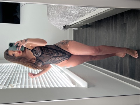 Header of itsmadisynk.bts