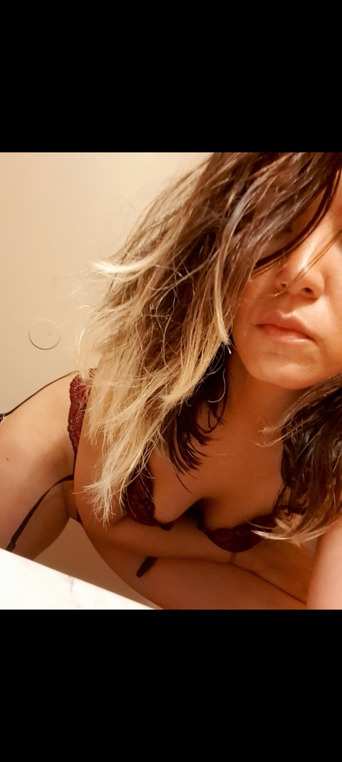 Header of juicyjennii