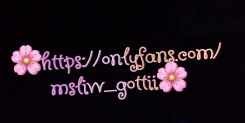 Header of juicyydollhousee