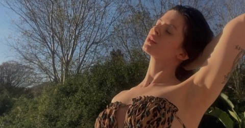 Header of kira_kirraa