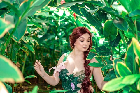 Header of larissapaigecosplay