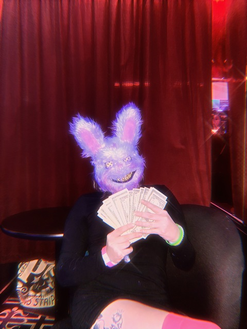 Header of luhbooty99