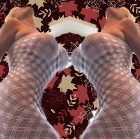 Header of maturehotness