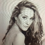 Onlyfans leak melmarie_amputeeyogi 

 profile picture