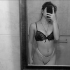 miamicelli17 OnlyFans Leak 

 profile picture