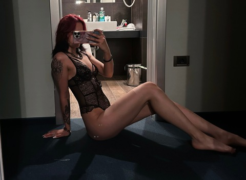 Header of miss_kitty567