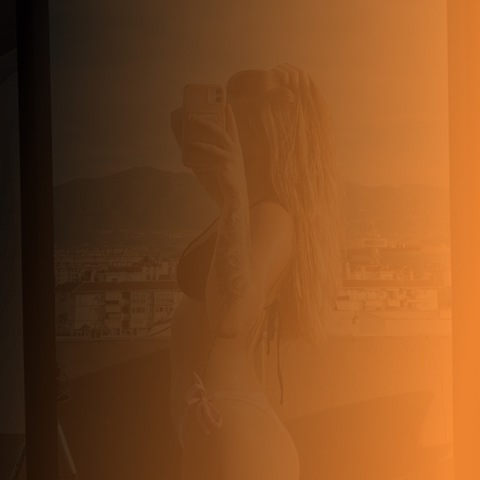 Header of missbrokenorway