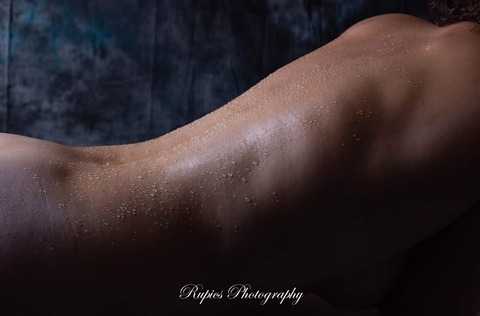 Header of modelkim.be