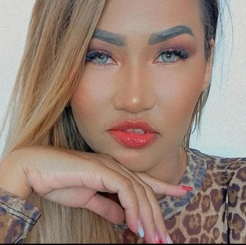 Header of nadjaolivers