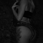 NakedDuchess (nakedduchess) Leak OnlyFans 

 profile picture