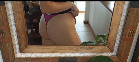 Header of niceandblondie