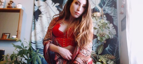 Header of persephoneeee