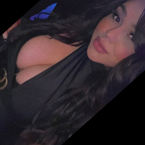 Header of priscilaaxo