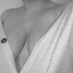 Onlyfans leak r3b3cca 

 profile picture