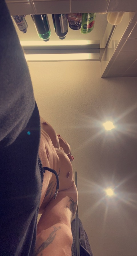 Header of rave.023