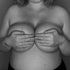 Onlyfans leaks redhead.mom 

 profile picture
