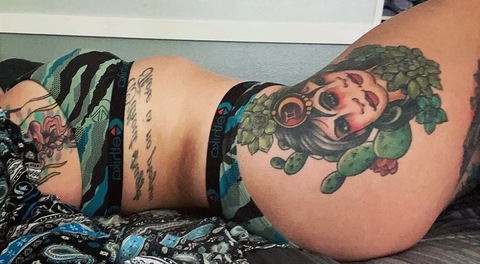 Header of shayleebaaaby