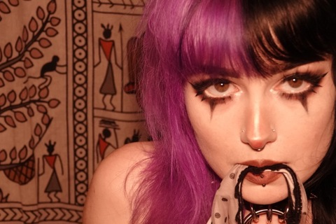 Header of sinistermisa