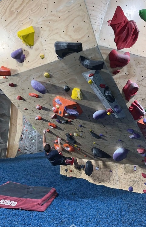 Header of sirhane1528