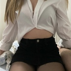 Rose Miller (sneakywaterbuffalo) Leaks OnlyFans 

 profile picture