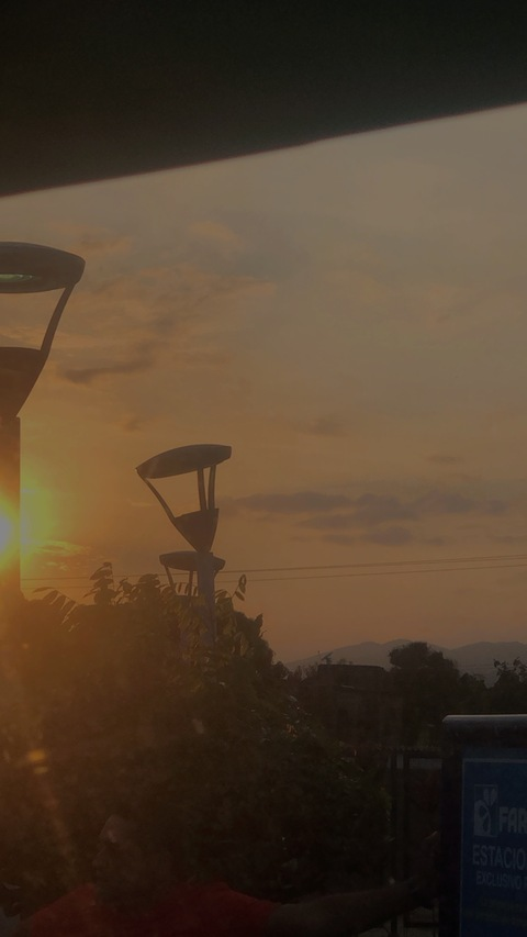 Header of sofiruizg